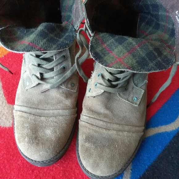 Stacy Adams Tan Combat Boots - Picture 7 of 8